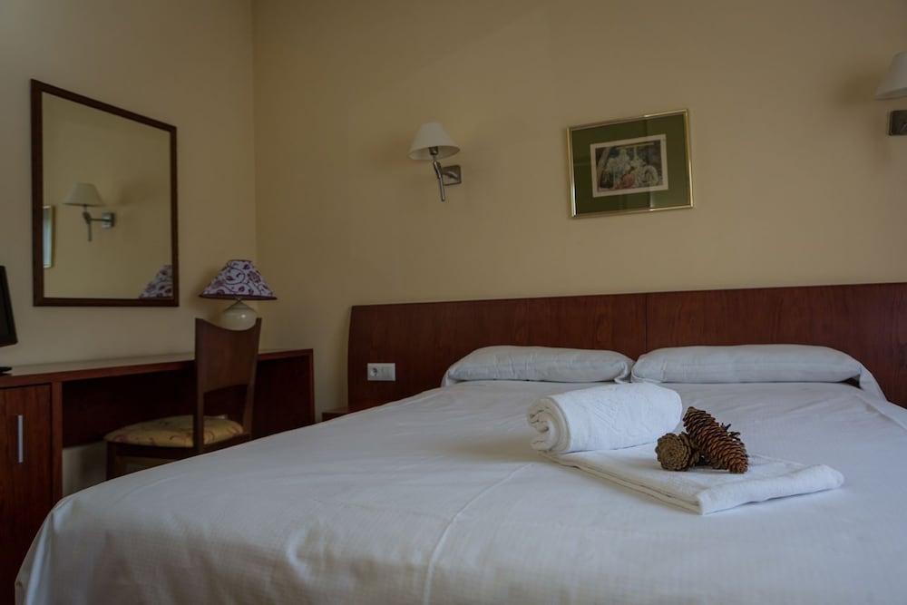 Hotel La Pardina Sabiñánigo 外观 照片