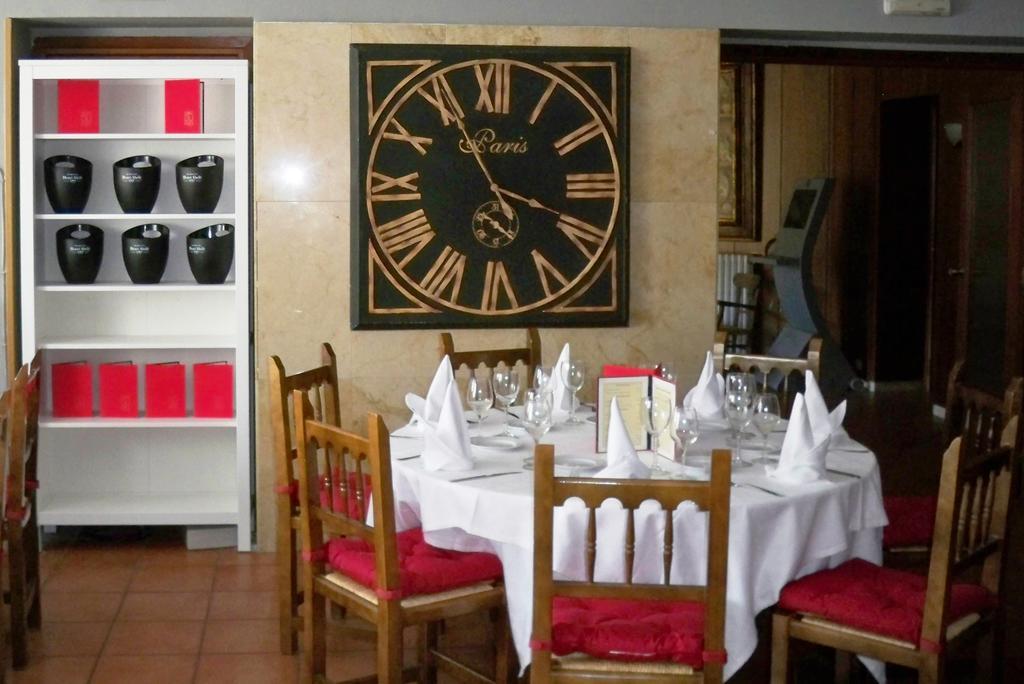 Hotel La Pardina Sabiñánigo 外观 照片