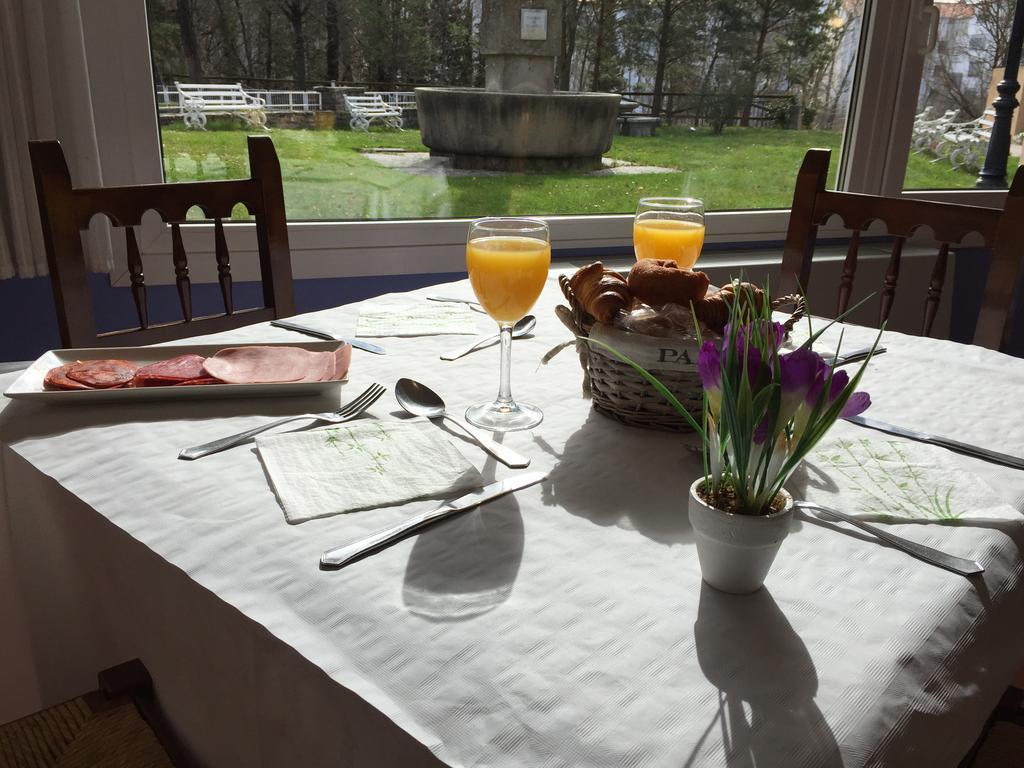 Hotel La Pardina Sabiñánigo 外观 照片